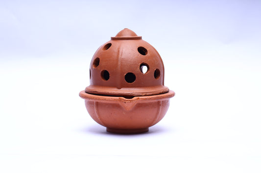 Terracotta Clay Diya Lamp with Lid / Cover – Handmade Oil Lamp for Puja & Festivals