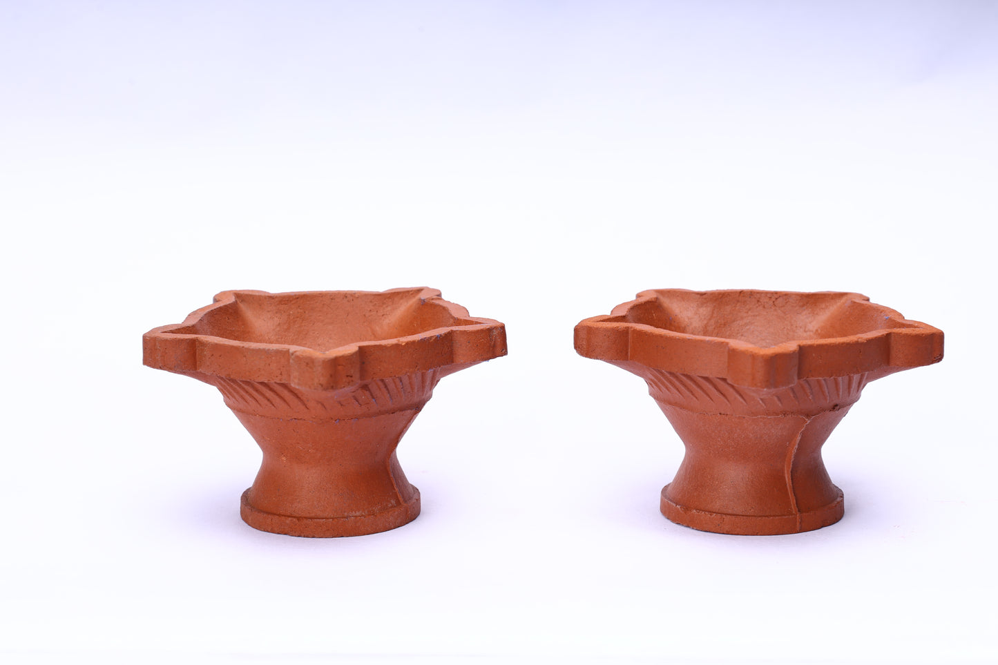 Masota - Set of 2 Standing Clay Diya – Handmade Terracotta Oil Lamp for Puja