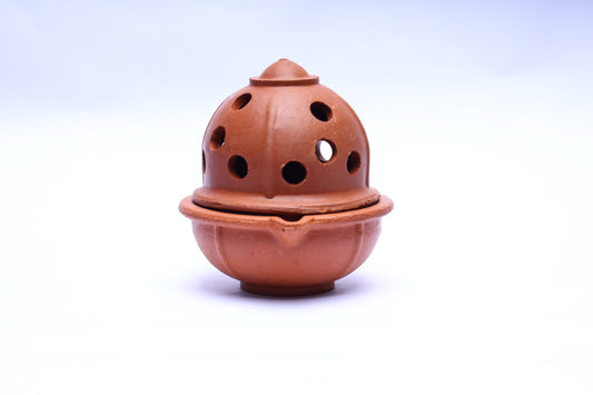Terracotta Clay Diya Lamp with Lid / Cover – Handmade Oil Lamp for Puja & Festivals