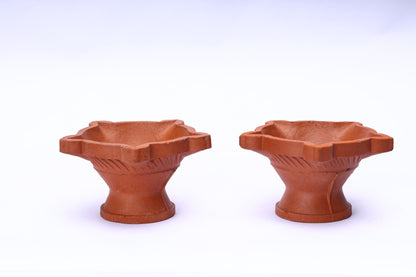 Masota - Set of 2 Standing Clay Diya – Handmade Terracotta Oil Lamp for Puja